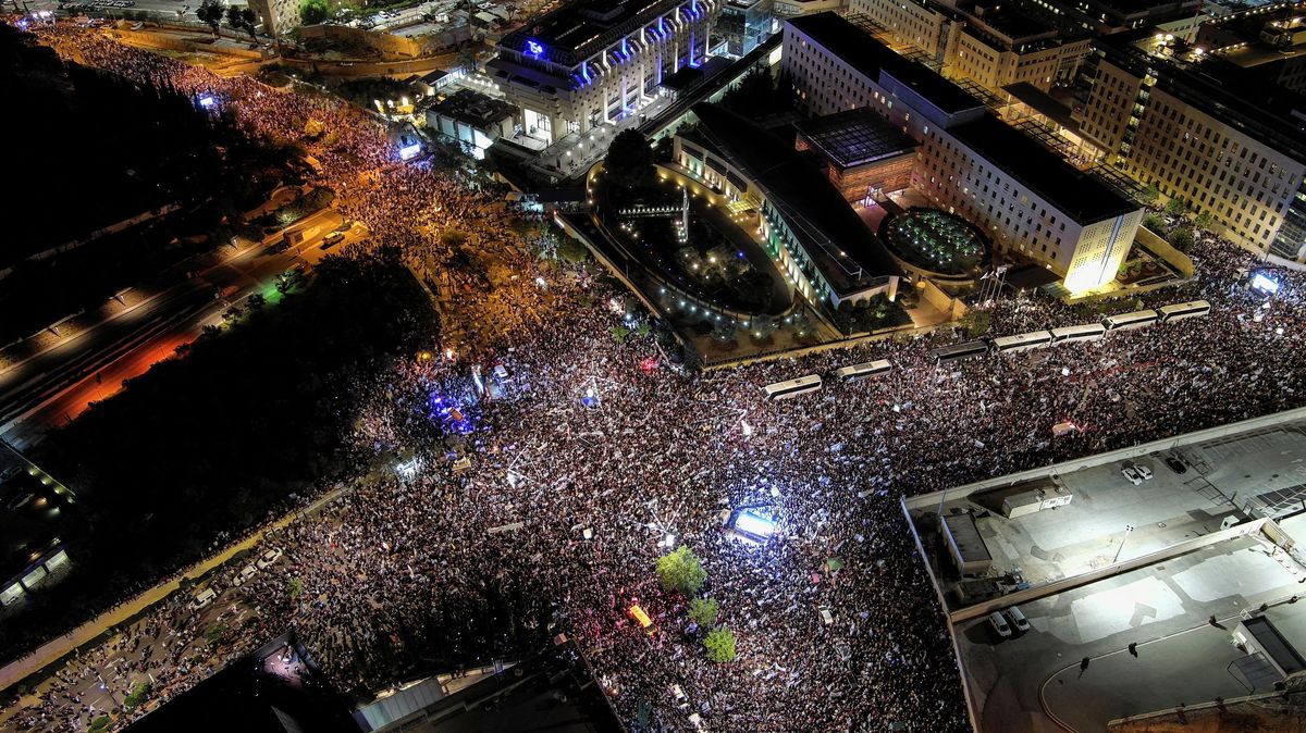 Na 200 tisíc lidí demonstruje v Jeruzalémě za justiční reformu